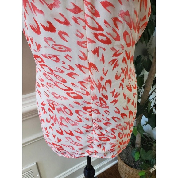 Cabi Women's White & Red 100% Polyester V-Neck Sleeveless Top Blouse Size Small - Picture 4 of 10
